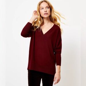 NWT  LOFT  Burgundy / Maroon Red V-Neck Tunic Sweater - XS